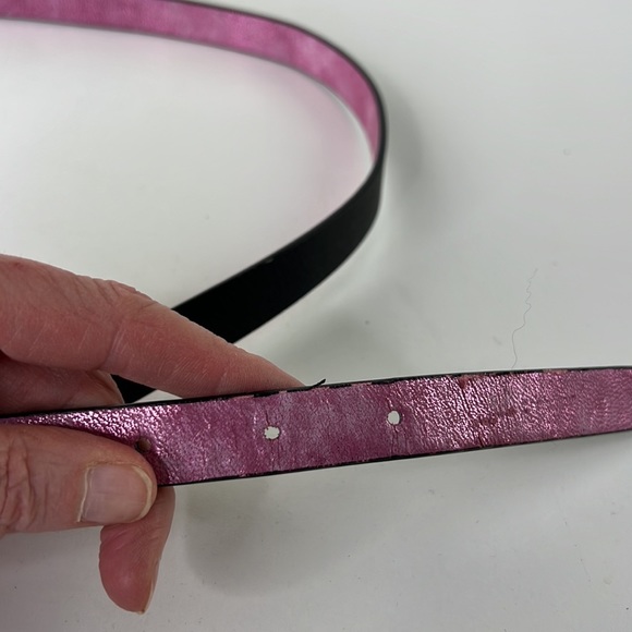 Kenneth Cole Reaction Pink Metallic Belt - Picture 4 of 5